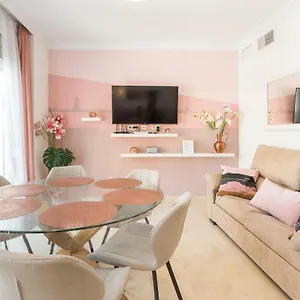 https://malaga-center.hotelsinnerja.org